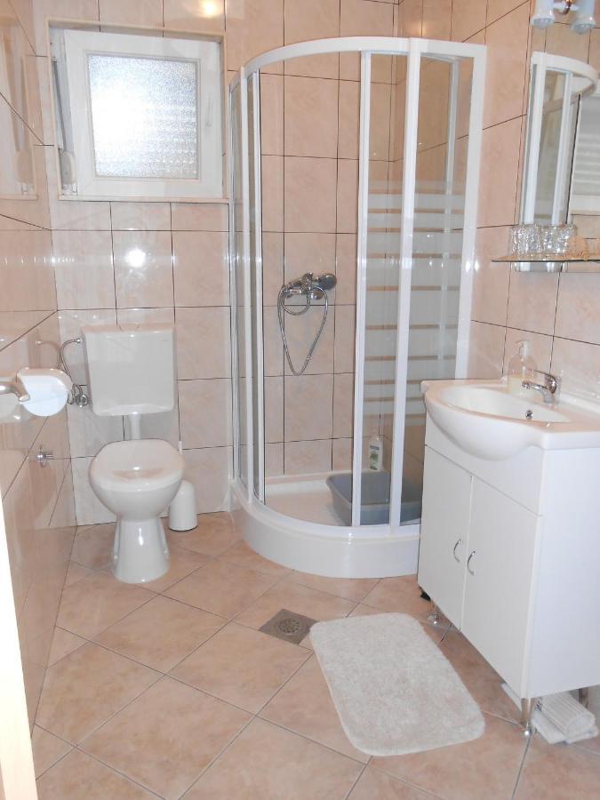 Apartments With A Parking Space Okrug Gornji, Ciovo - 13859 Трогир Экстерьер фото